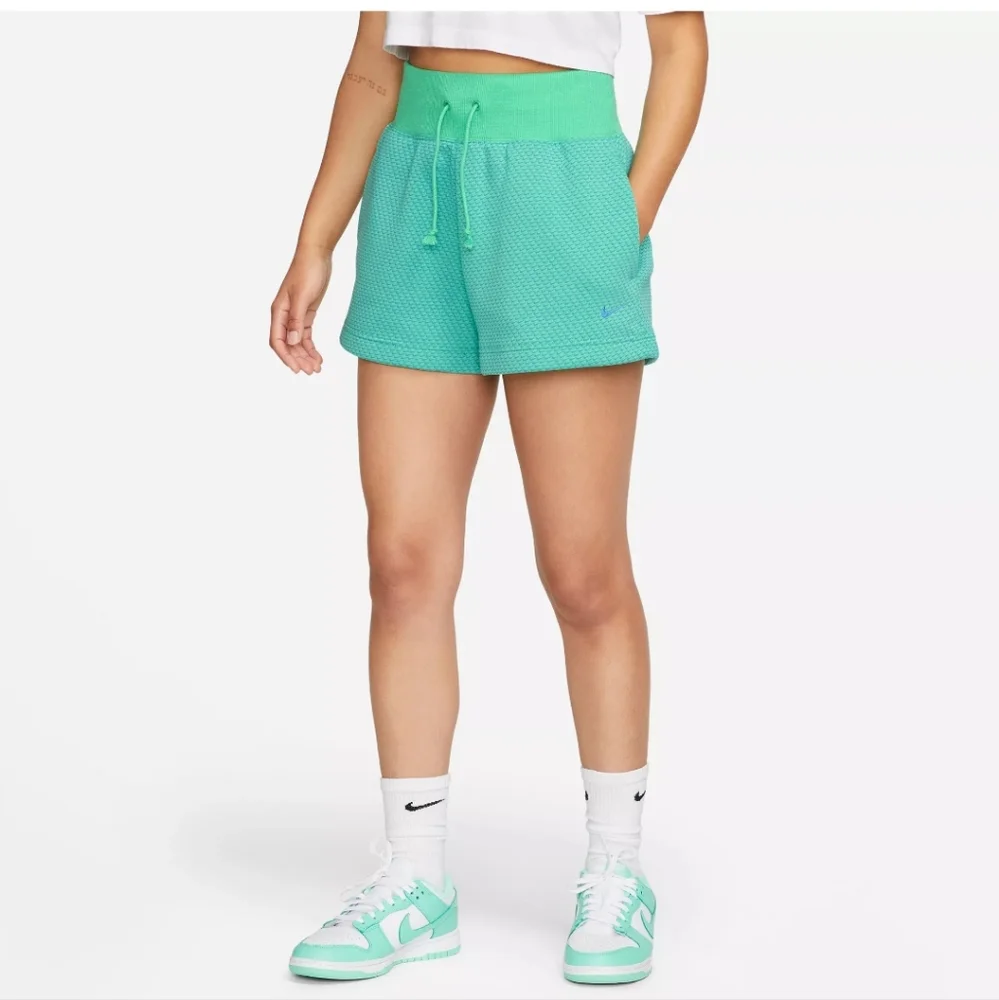 Nike brand style